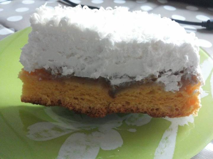 prajitura cu mar si frisca